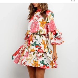 Floral Print Round Collar Pleated Dress